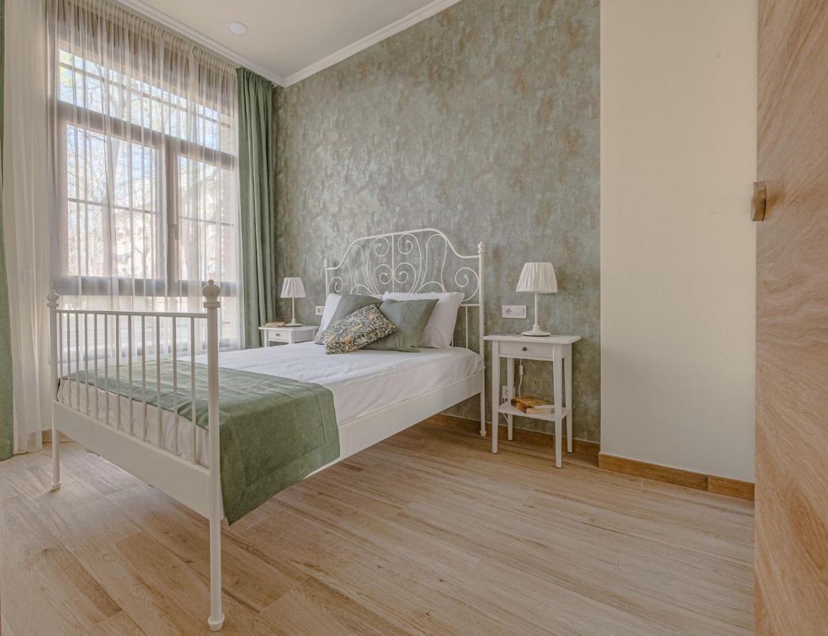 Simone Apartments Madrid Dış mekan fotoğraf