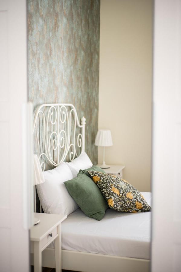 Simone Apartments Madrid Dış mekan fotoğraf